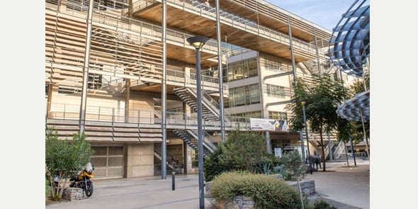 L'Institut MoMa propose plus de 40 formations diplômantes