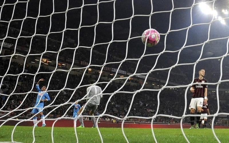 Enquete sur l'attribution des droits tv du football en italie