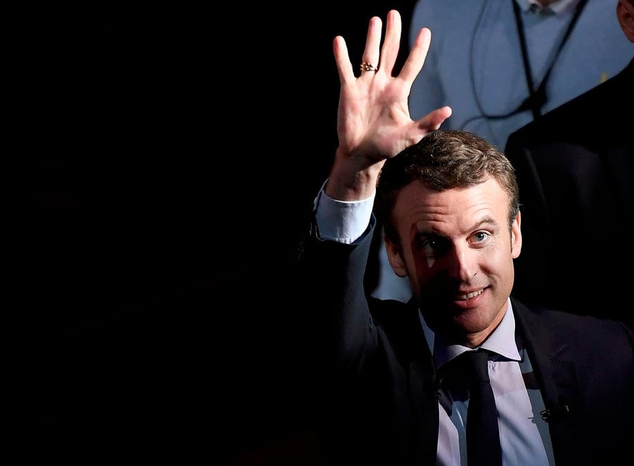Macron devant fillon, derriere le pen, selon un sondage ifop