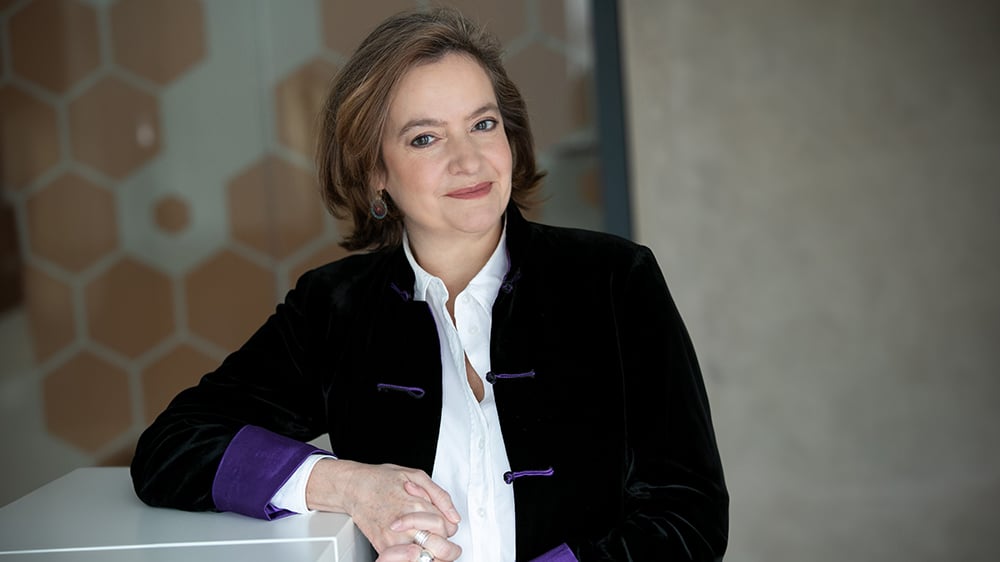 Présidente du Conseil national des barreaux, Julie Couturier alerte sur les potentielles conséquences sur les libertés fondamentales de la proposition de loi narcotrafic.