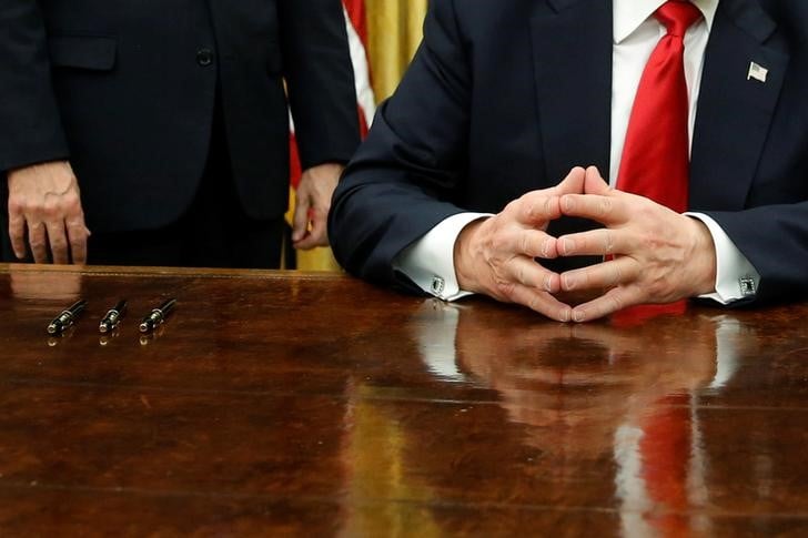 Trump retablit une regle restreignant l'ivg r l'etranger