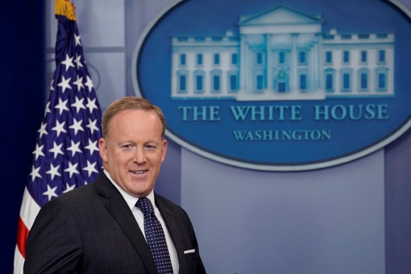 Spicer pourrait changer de fonctions