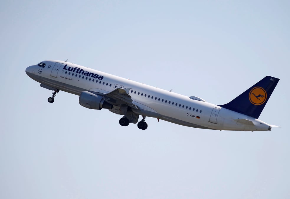 Lufthansa optimiste sur les prix apres un deuxieme trimestre superieur aux atttentes