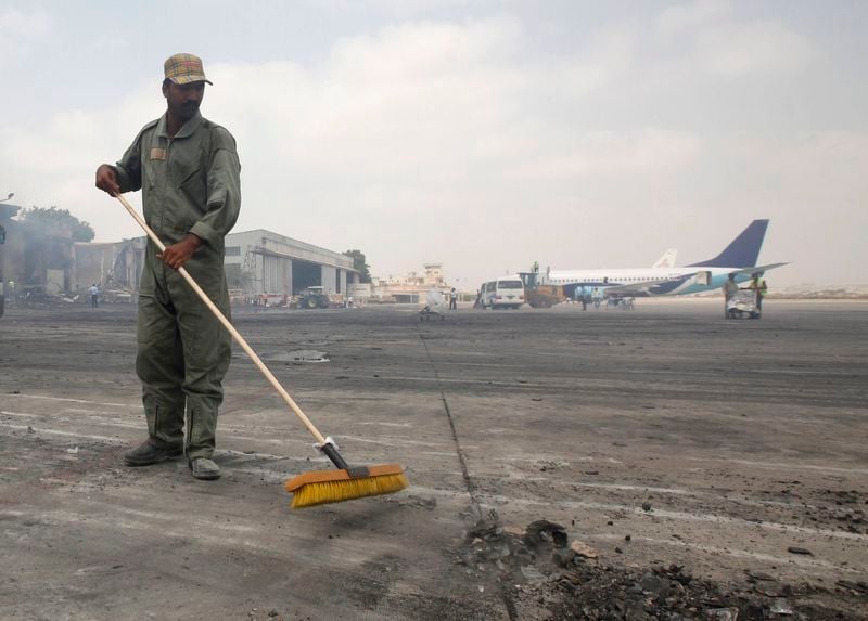 La totalité des vols suspendus à l'aéroport de Karachi
