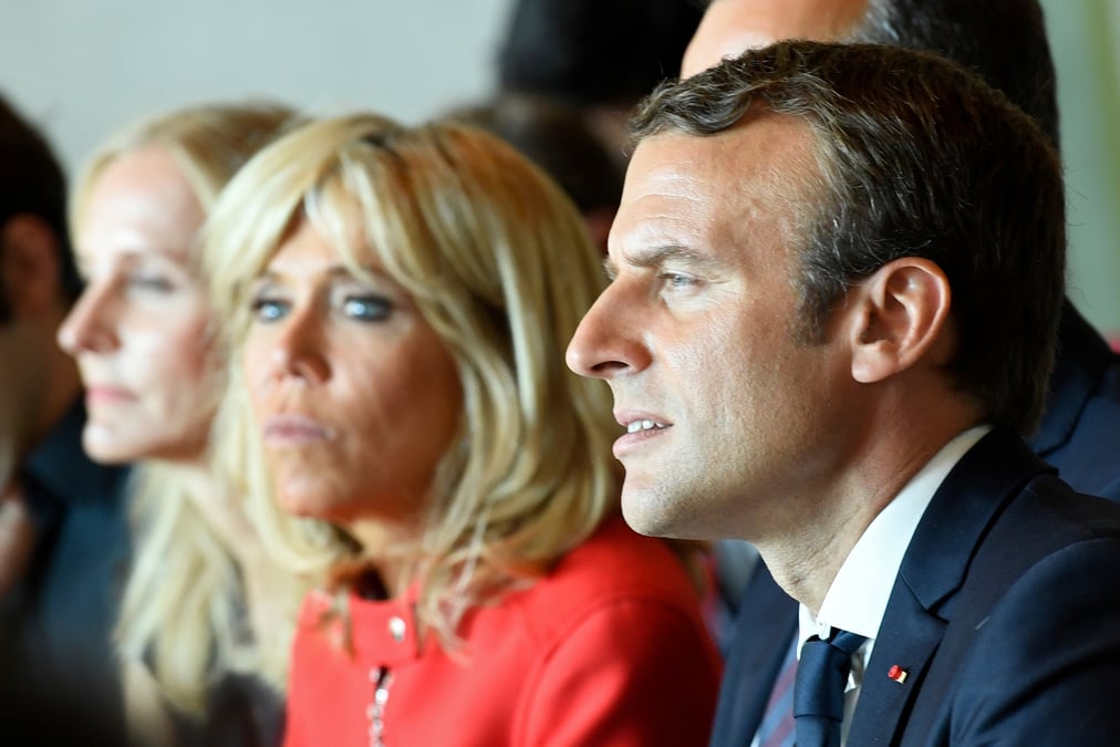 Un francais sur deux juge premature de juger macron, selon un sondage