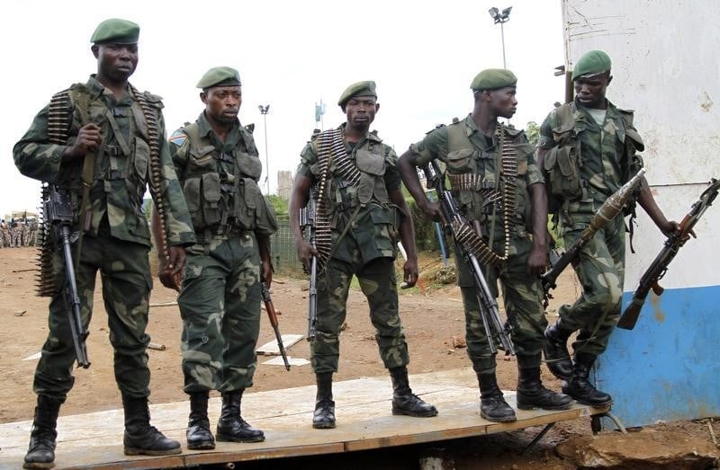 Kinshasa pret a l'offensive contre les rebelles hutus