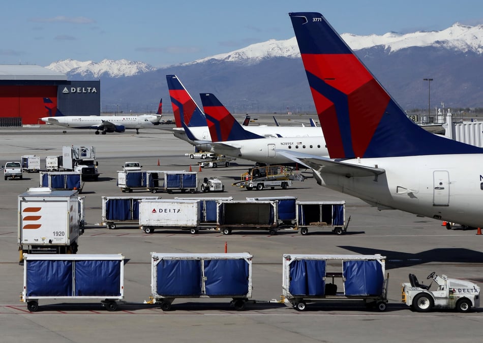 Delta air lines espere renouer avec les benefices d'ici fin 2021 apres un mauvais premier trimestre