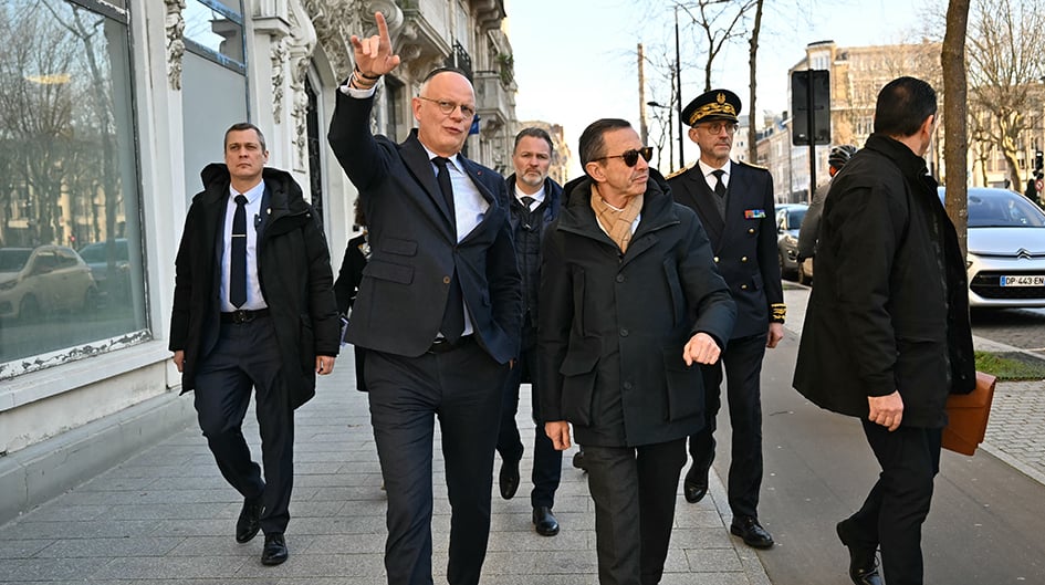 Édouard Philippe et Bruno Retailleau lors de la visite de ce dernier au Havre, le 13 janvier 2025, après une réunion de travail sur la sécurisation du port.