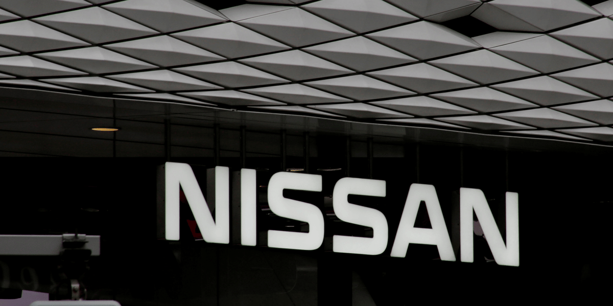 Nissan abaisse ses previsions annuelles, evoque le yen