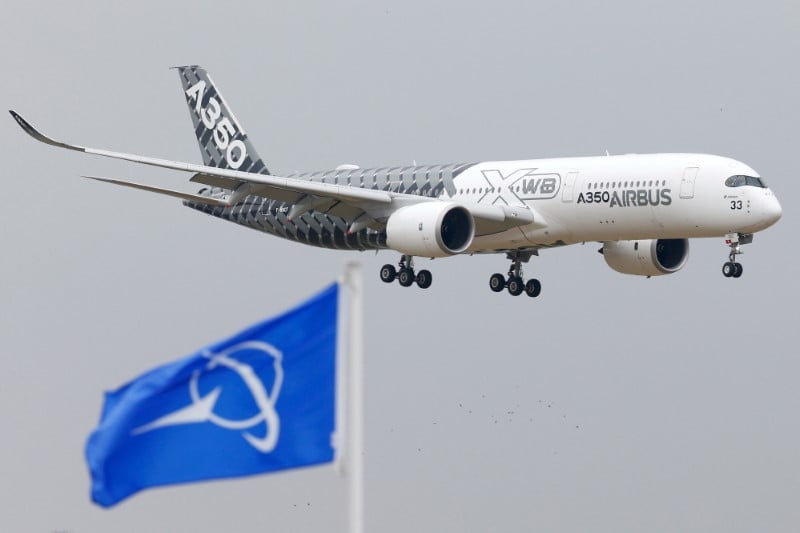 Ue et usa mettent fin au litige commercial entre airbus et boeing, dit leyen