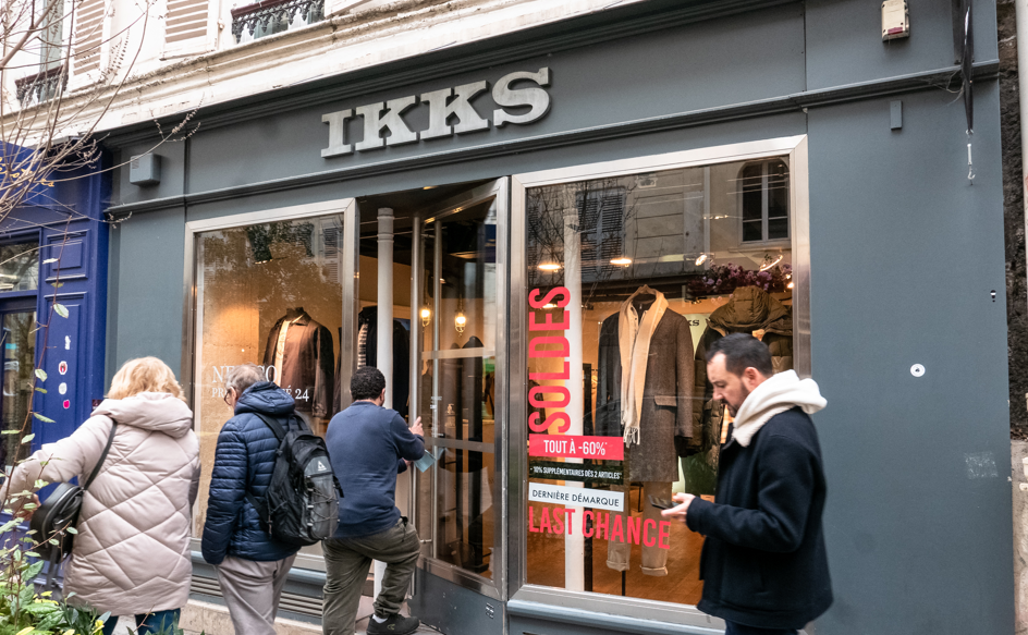 Devanture d'une boutique IKKS, en 2024.