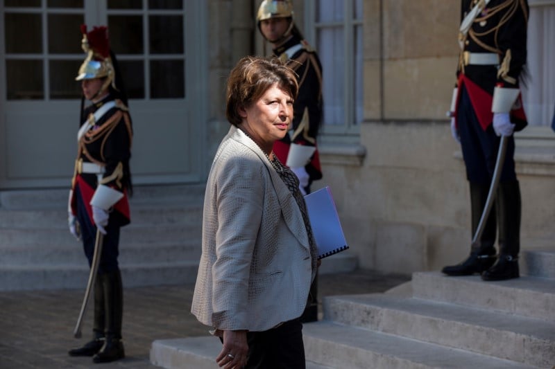 "macron, ras-le-bol!", dit martine aubry