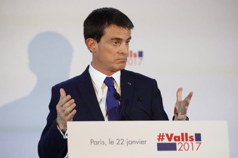 Valls juge hamon "ambigu" sur la laicite