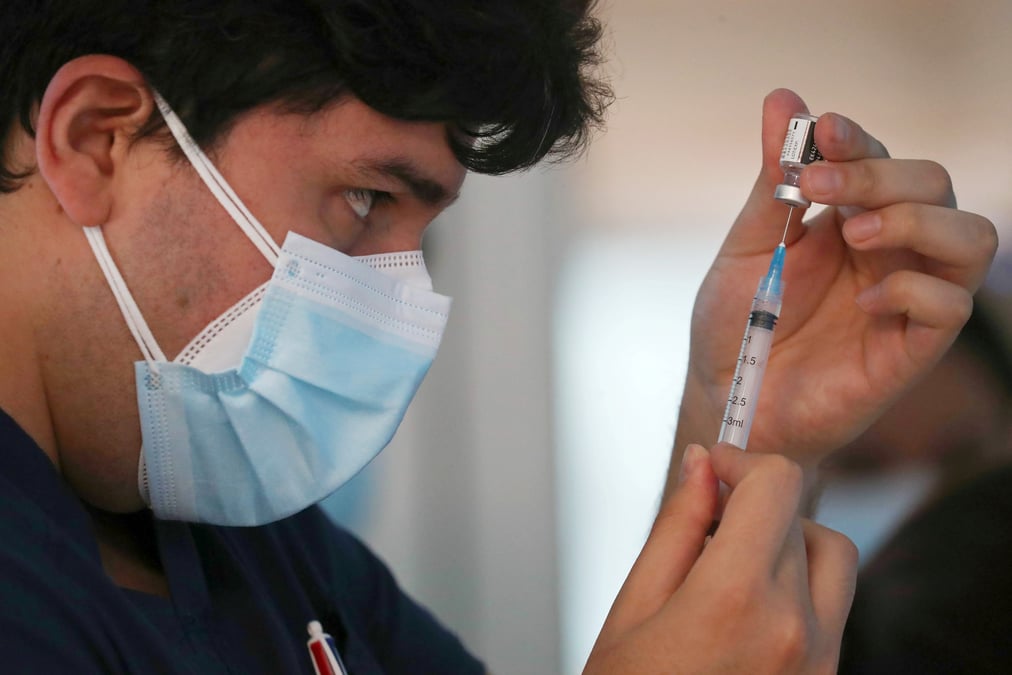 Le chili debute les vaccinations, une premiere en amerique du sud