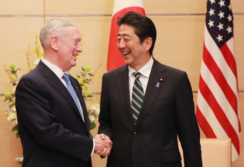 Mattis reaffirme la solidite des accords de defense avec tokyo