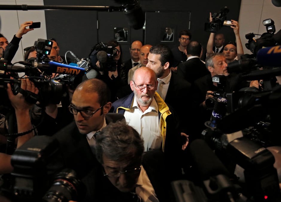 Deces de mas, l'homme a l'origine du scandale des protheses mammaires