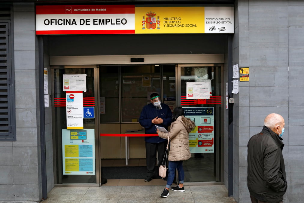 Coronavirus: la premiere vague epidemique a detruit pres de 6 millions d'emplois dans l'ue, selon une etude