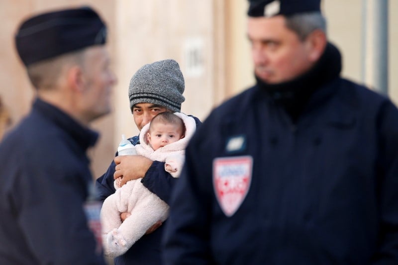 Paris a suspendu les expulsions d'afghans-ministere de l'interieur