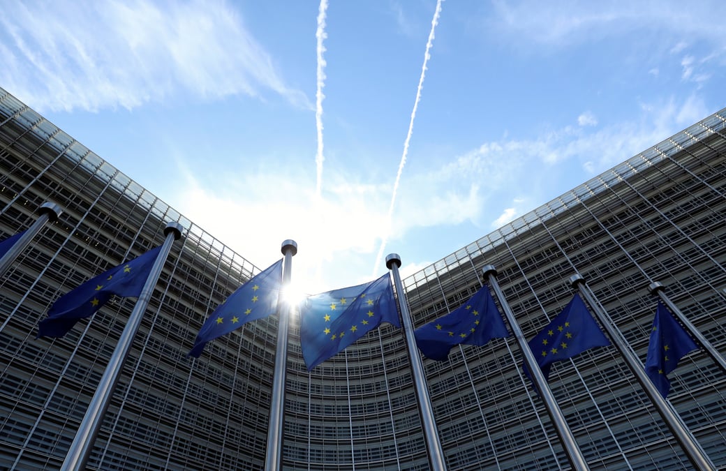 L'ue imposera aux geants de la tech de partager leurs donnees, selon le financial times
