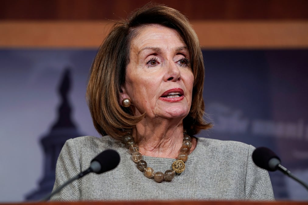 Usa: trump intensifie ses attaques contre pelosi pour son opposition au mur