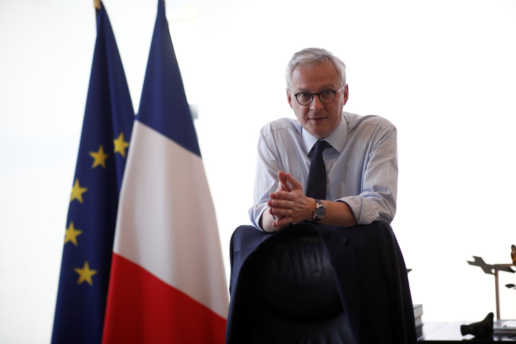 Un fonds de relance europeenne plus efficace hors du budget de l'ue, dit le maire