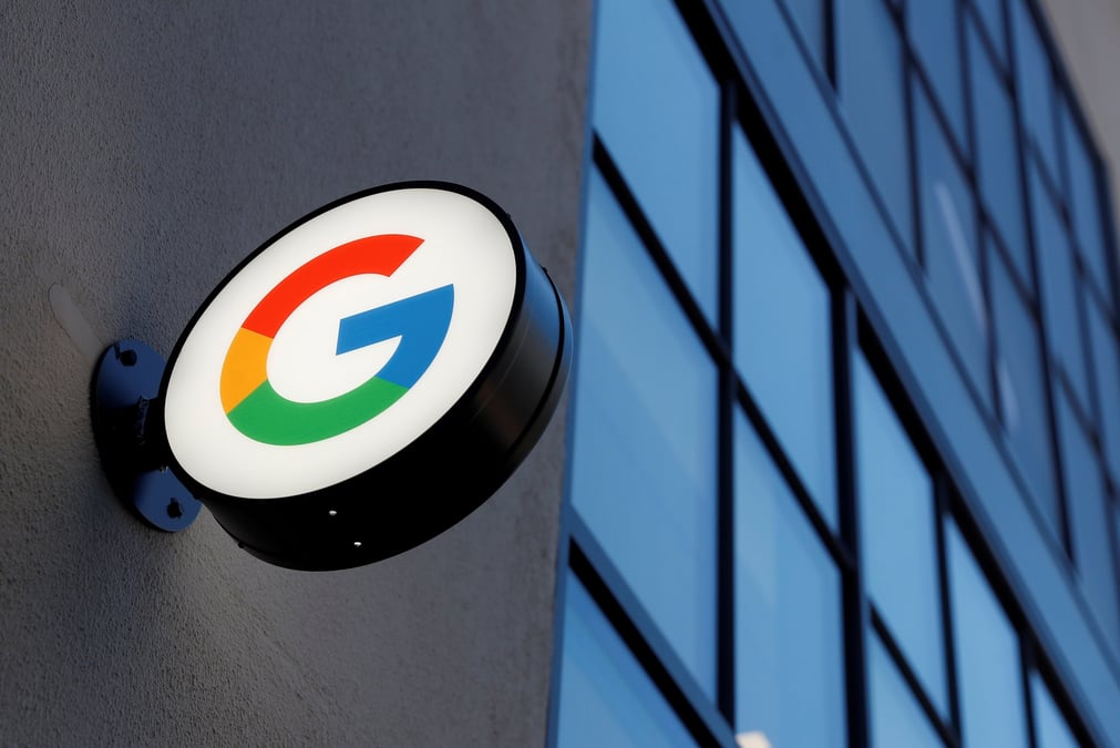 Le regulateur britannique ouvre une enquete formelle sur amazon et google