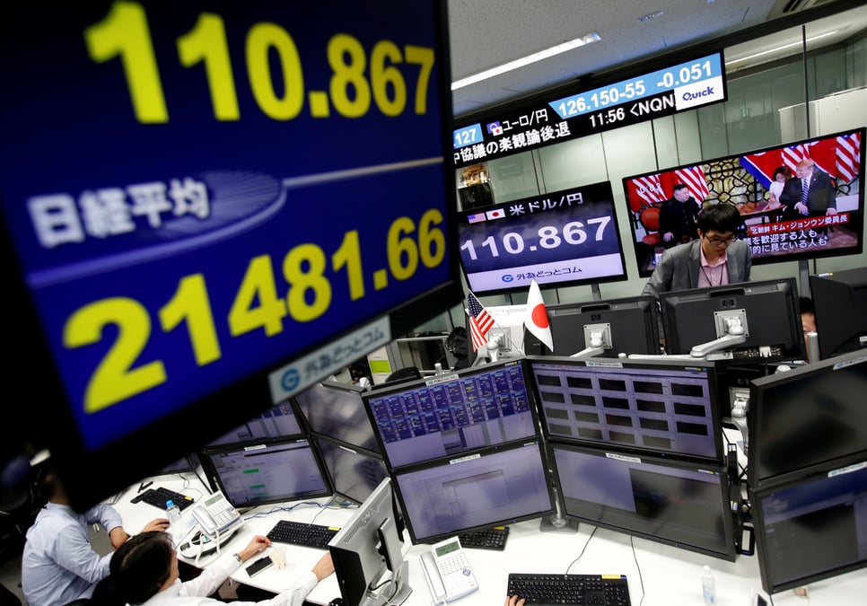 La bourse de tokyo finit en hausse