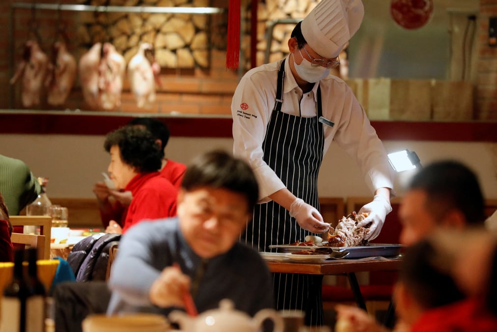 Chine: l'activite des services progresse a son rythme le plus lent en cinq mois