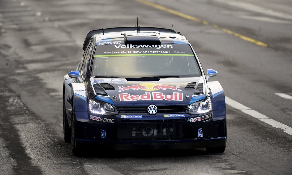 Ogier prend les renes du rallye de finlande