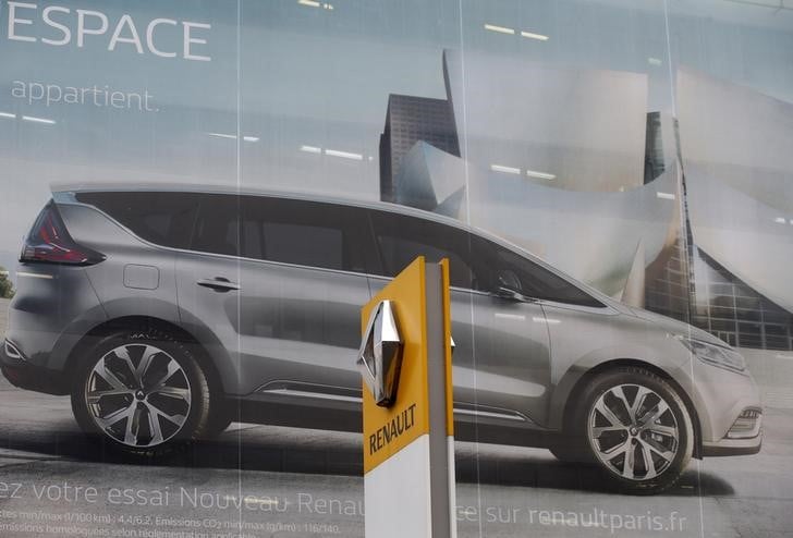 L'action renault chute apres des informations sur une perquisition au siege du groupe