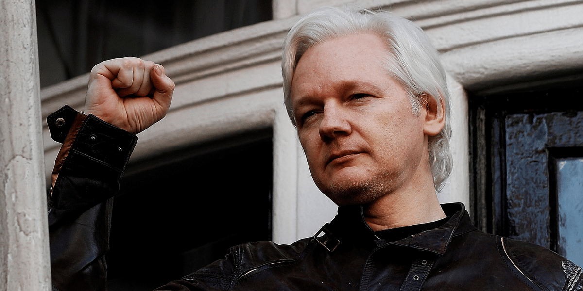 « J'ai encouragé ma source », la militaire américaine Chelsea Manning, à l'origine de cette fuite massive, « à fournir du matériel qui était classifié », a reconnu, mercredi à la barre, un Julian Assange fatigué mais visiblement détendu. (Photo d'illustration)