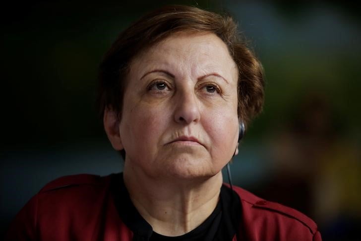 Iran: la prix nobel de la paix shirin ebadi appelle a la desobeissance
