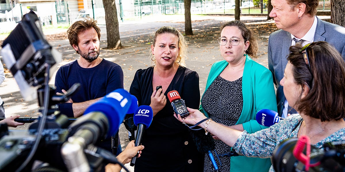Boris Vallaud, Mathilde Panot et Cyrielle Chatelain (de gauche à droite).
