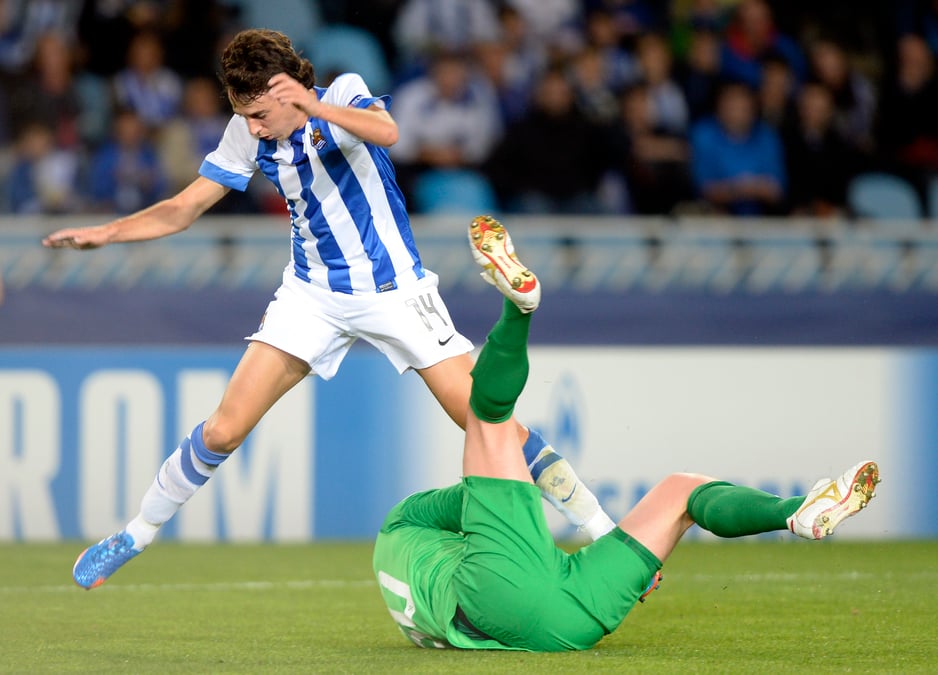 La real sociedad enfonce l'espanyol barcelone