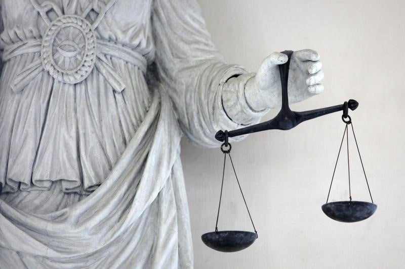 Six plaintes d'avocats de familles de femmes detenues en syrie