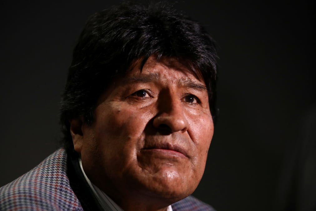 L'ex-president bolivien evo morales refugie en argentine