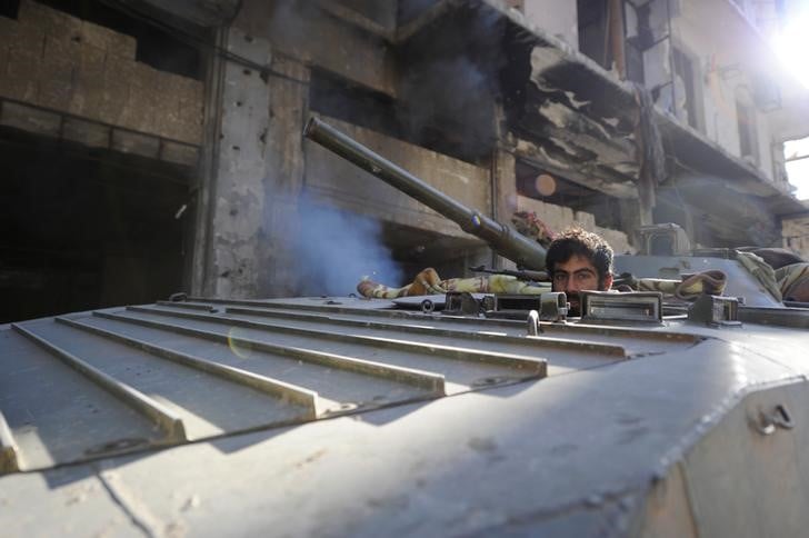 L'armee syrienne contre-attaque pres de hama