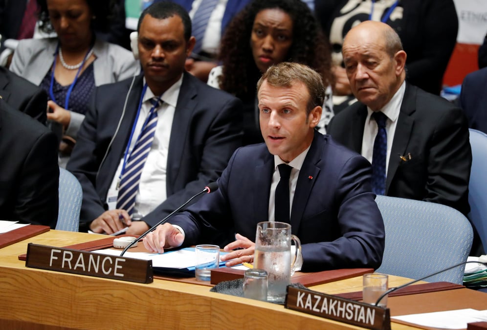 Iran: la strategie ne peut se reduire a des sanctions, dit macron