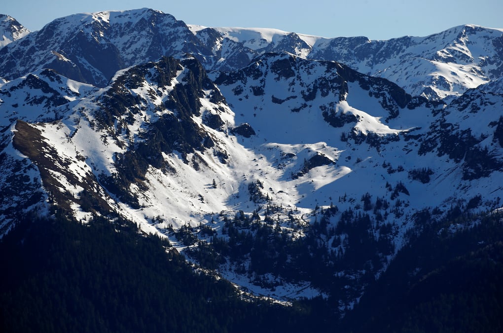 Coronavirus: plus de 200 avions "parques" dans les pyrenees
