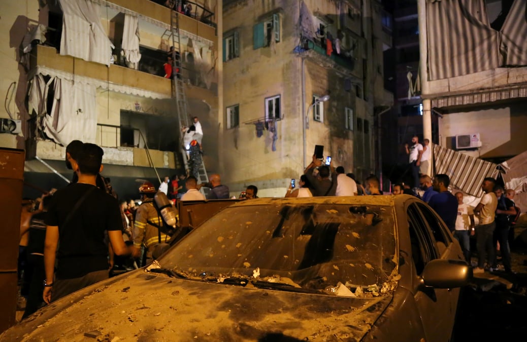 Quatre morts dans l'explosion d'une cuve de carburant a beyrouth
