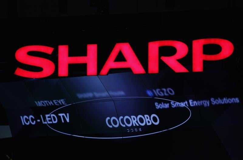 Les écrans de smartphones dopent le bénéfice de Sharp