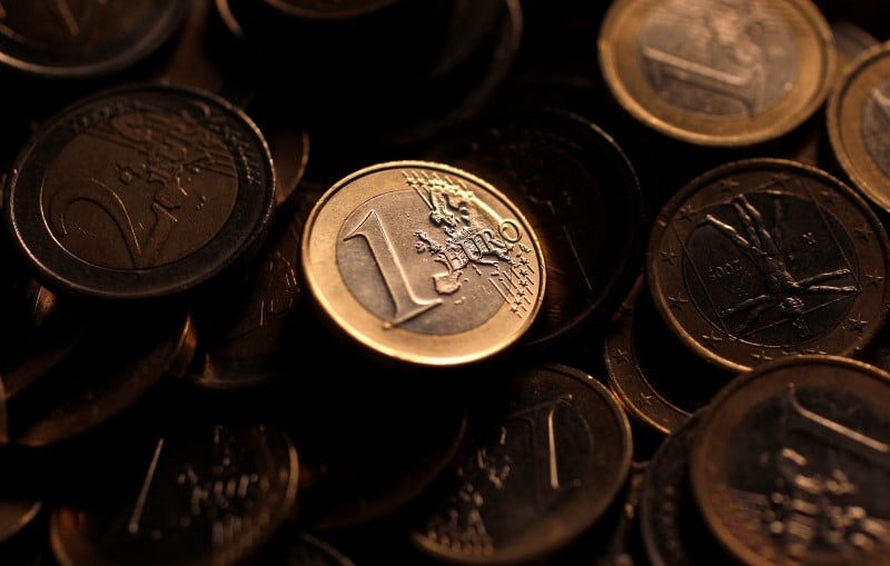 Le livret a reste boude, l'assurance-vie augmente sa collecte