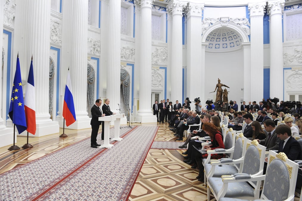 Paris et moscou vont cooperer contre daech
