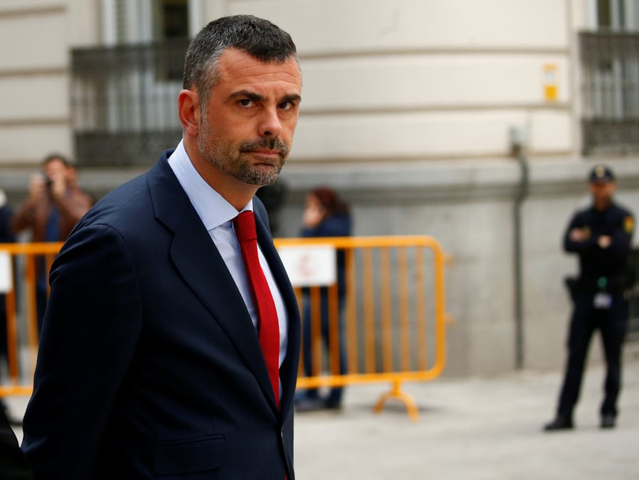 Un des ex-dirigeants catalans remis en liberte sous caution