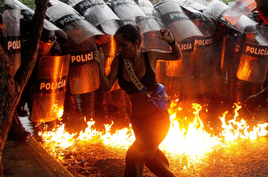 Manifestations contre les resultats des elections venezueliennes