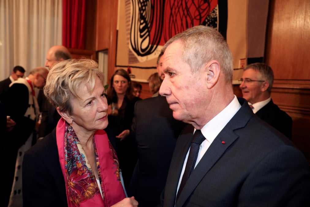Le pnf a inflige des sanctions pour 1,2 milliard d'euros