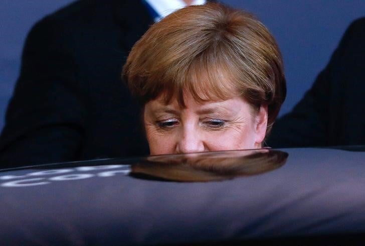 Revers pour angela merkel au parlement sur l'immigration