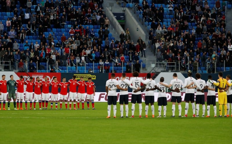 La fifa inflige une amende a la russie pour des chants racistes