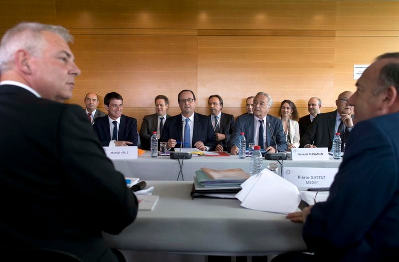 François Rebsamen voit un vrai succès dans la conférence sociale