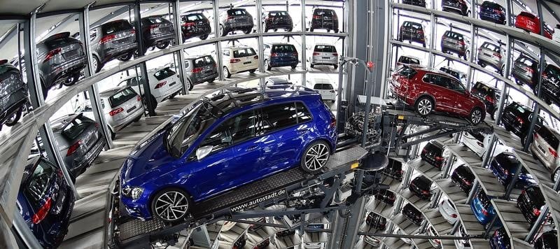 Cout de 500 millions euros pour les mises a jour de vw, daimler, bmw